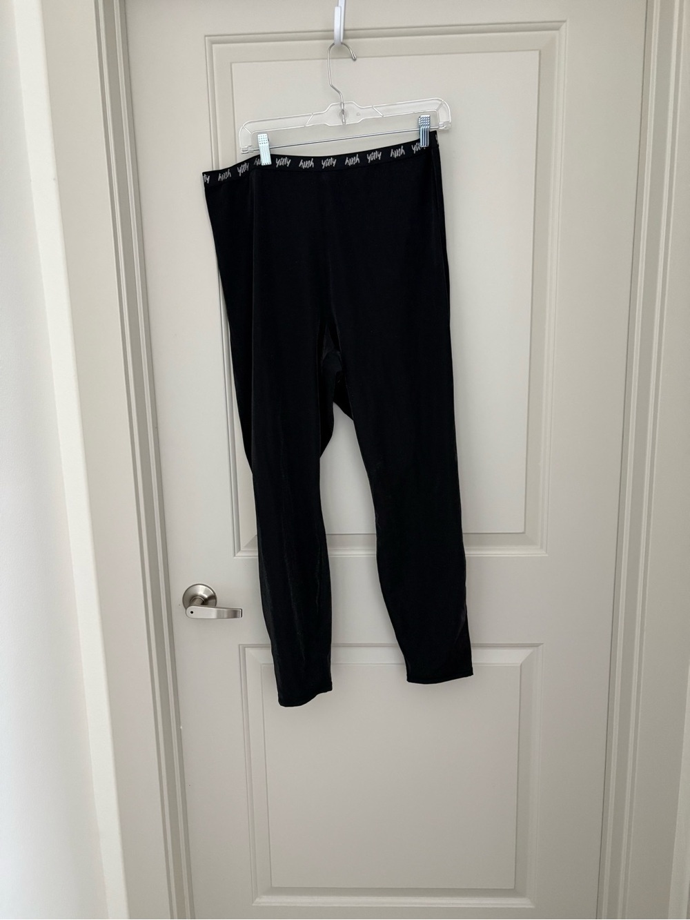 YITTY Black Sparkling cintch but Waistband Leggings NWT Size 4XL
